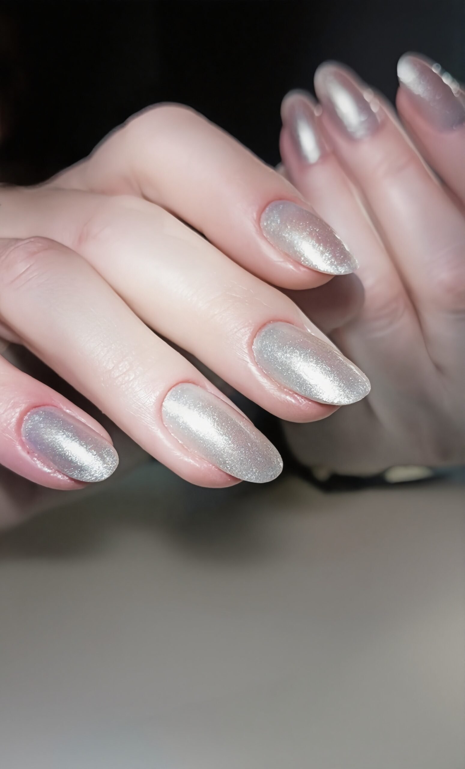 Alongamento de Unha em Gel Natural com Esmaltação em Gel no Studio Valdenice SantAna, de R$155 por R$105. - Imagem 2